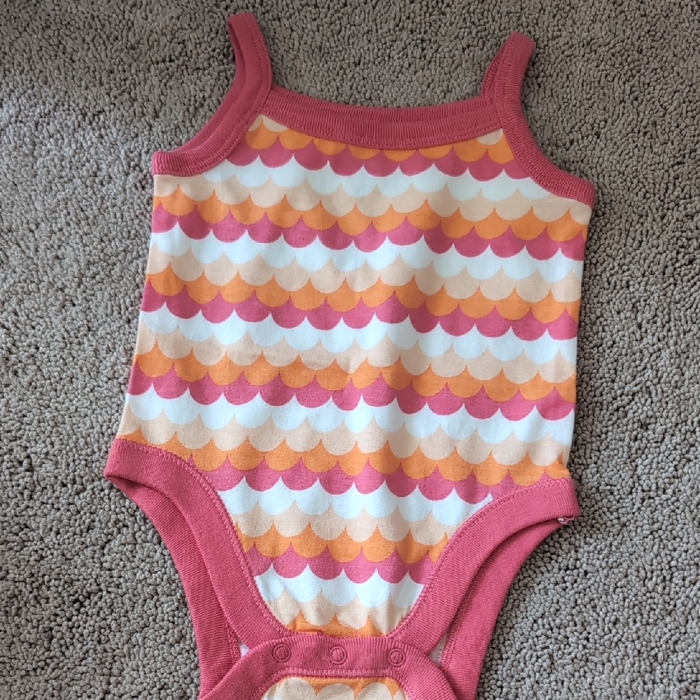 Old Navy Pink and Orange Bodysuit with Scalloped Pattern